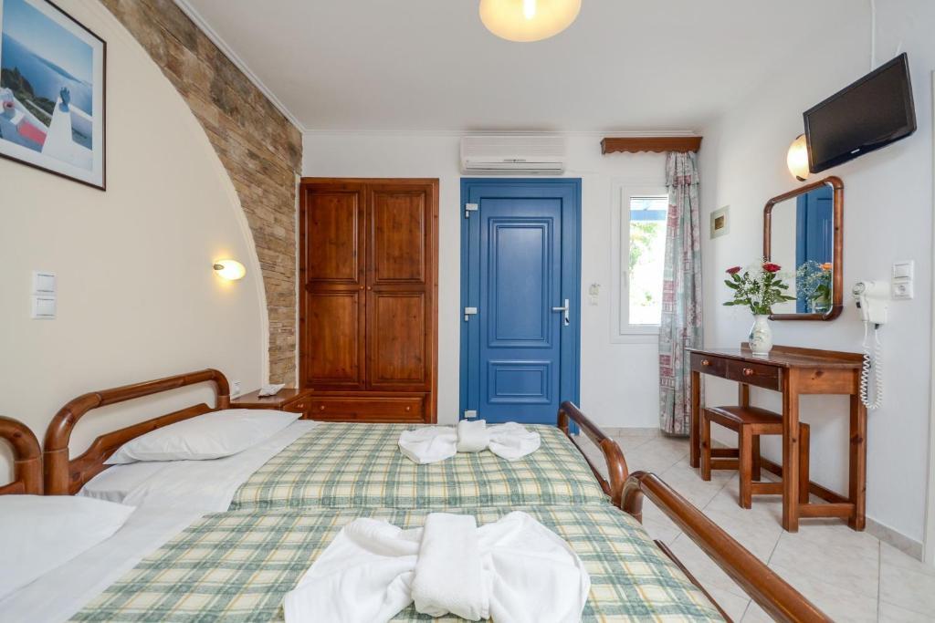 Polemis Studios & Apartments Agia Anna  Rom bilde